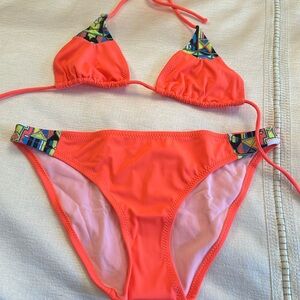 ASOS Bikini never been worn!